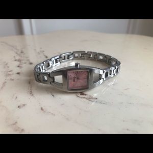 Women’s Relic watch